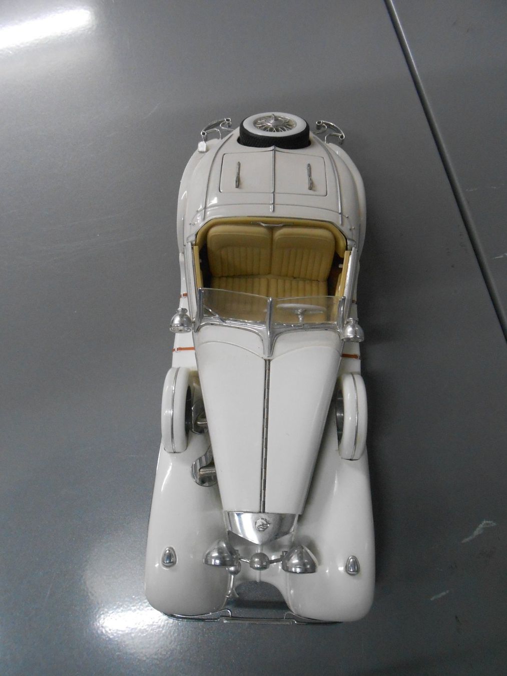 Kit di modellismo & Modellini statici: Mercedes Cabrio Oldtimer  Model aus Metall – Usato da Hittnau venduto da luxor3 8