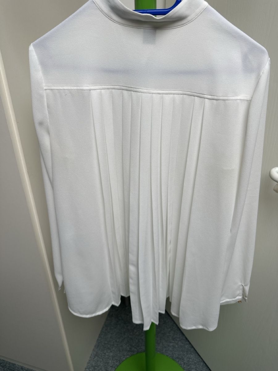 Chemisiers: Bluse cremeweiss  Gr40 S.Oliver  – Neuf (Voir description) à Baltschieder par YmroBe 1