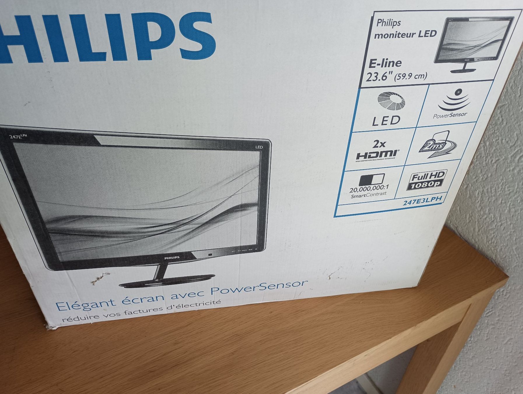 Philips Monitore: Monitor Philips 23.6" 247E3LPH – Gebraucht aus Basel von Jbeu06