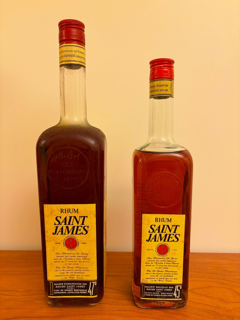 Bevande alcoliche: Rhum Saint James 70cl 47 et 20cl 45 – Nuovo (secondo la descrizione) da Lausanne venduto da rus_g75r