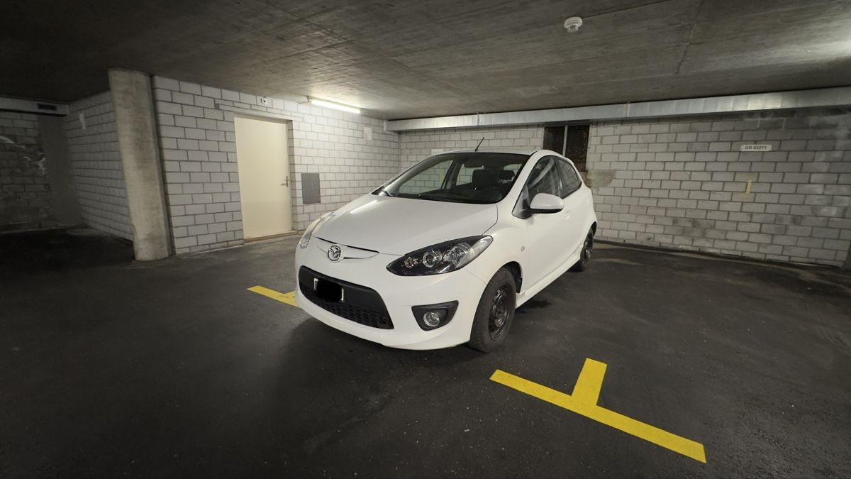 Mazda Autos: Mazda 2 1.5 2009 ( Sternenhimmel ) – Gebraucht aus Chur von jef_bnt8