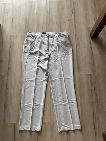 Pantalon RELAXED 46 beige neuf/ SVP lisez bien le texte