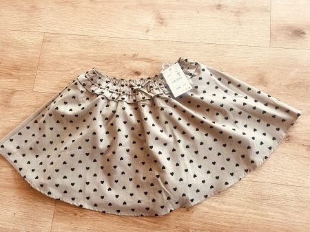 Zara Mädchen Rock Gr. 164 Beige mit Herzen Neu mit Etikett