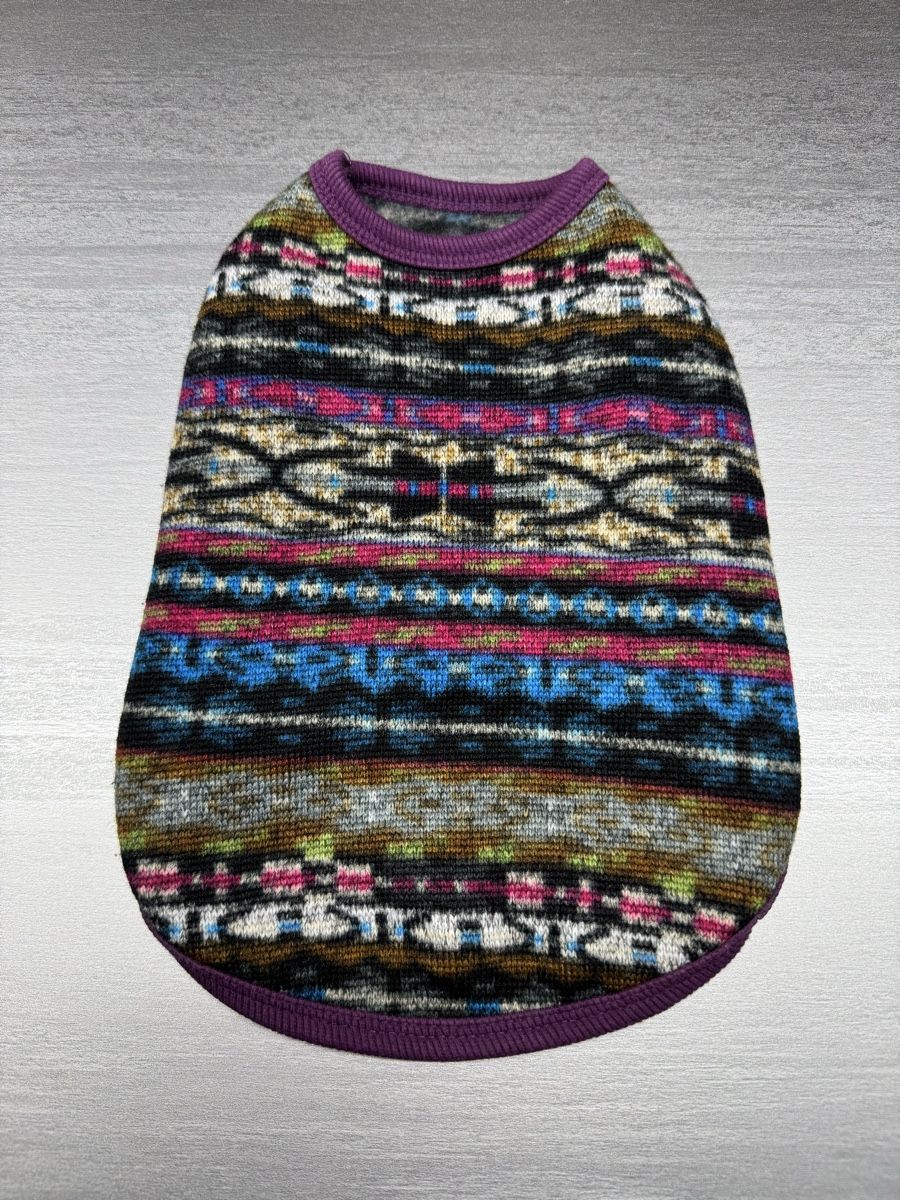 Abbigliamento: Hundepullover im Ethno-Look – Nuovo (secondo la descrizione) da Kesswil venduto da Agitol