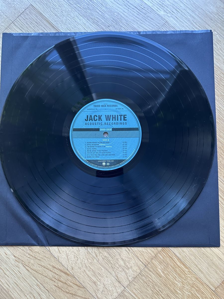 Dischi in vinile: Jack White Acoustic Recordings 1998-2016  – Usato da Zürich venduto da marcochreis5 3