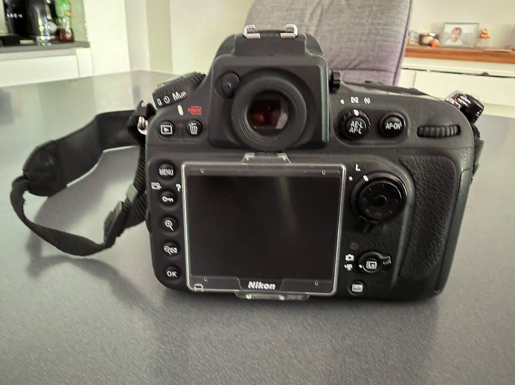 Nikon Kamera: Nikon D800 – Gebraucht aus Versoix von scg_z89g 2
