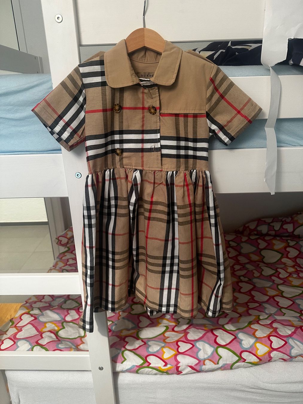 Burberry Kleider & Röcke: Original Burberry Mädchenkleid – Gebraucht aus Niederurnen von dia_wj75 1
