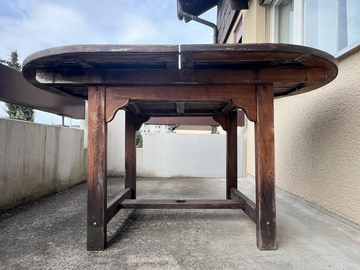 Tavoli: Gartentisch Massivholz – Usato da Winterthur venduto da kev_c9n7 1