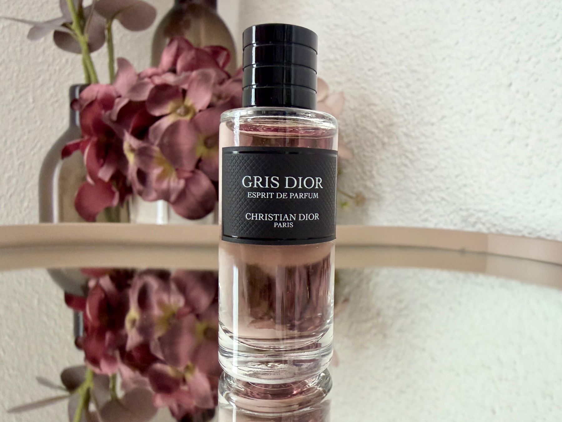 Dior Profumi & Eau de Toilette: Dior Privee Esprit Gris Dior 7,5 ml Miniatur – Nuovo (secondo la descrizione) da Schlossrued venduto da tinurued 1