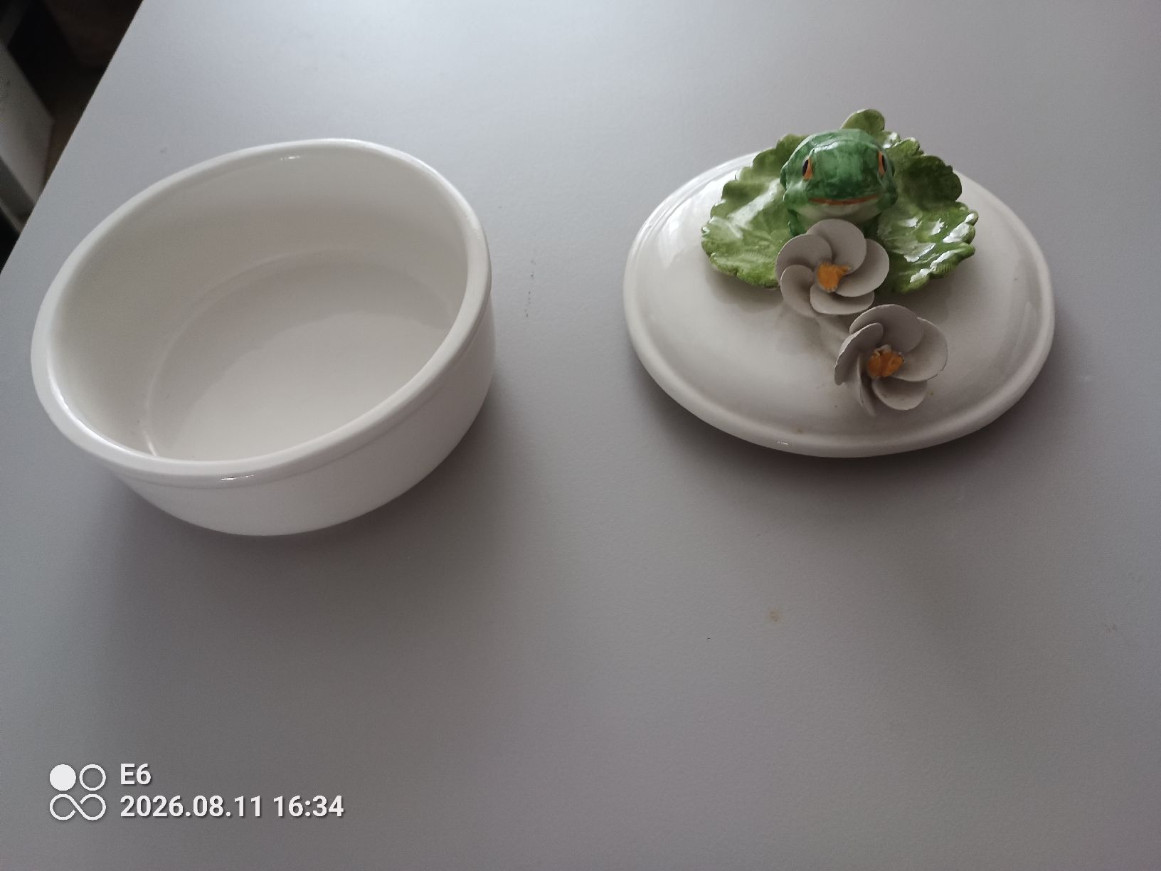 Zuckerdosen: Keramikdose mit Frosch – Gebraucht aus Zürich von Mitzi6 1