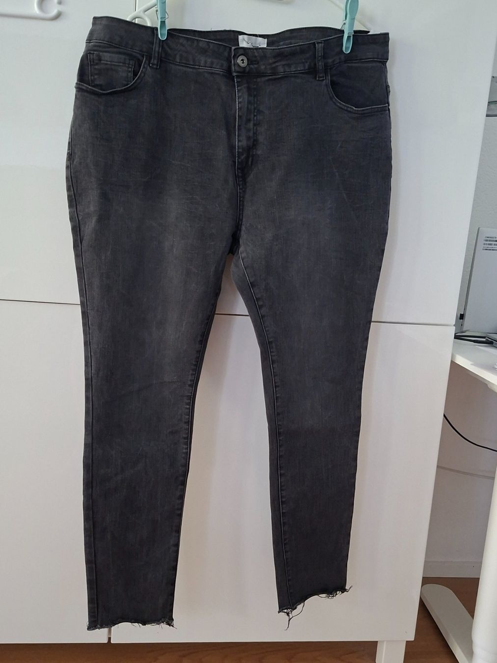 Jeans: Twintip Plus Jeans Grösse 50 – Usato da Schliern b. Köniz venduto da Lanka02