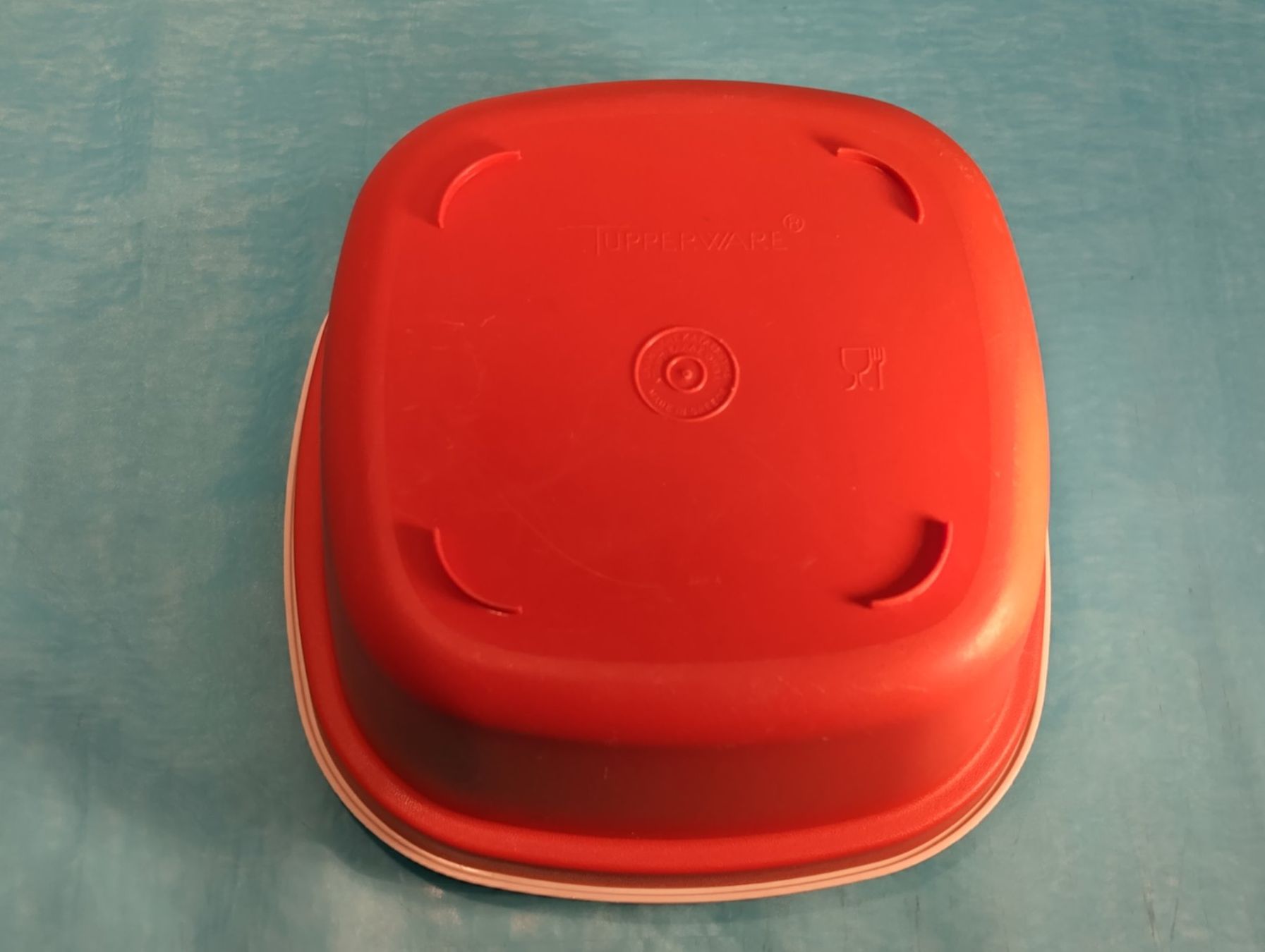 Tupperware Recipients et similaires: Tupperware Multiserver mit Sieb, orange – D'occasion à Bellach par JingleCherry 4