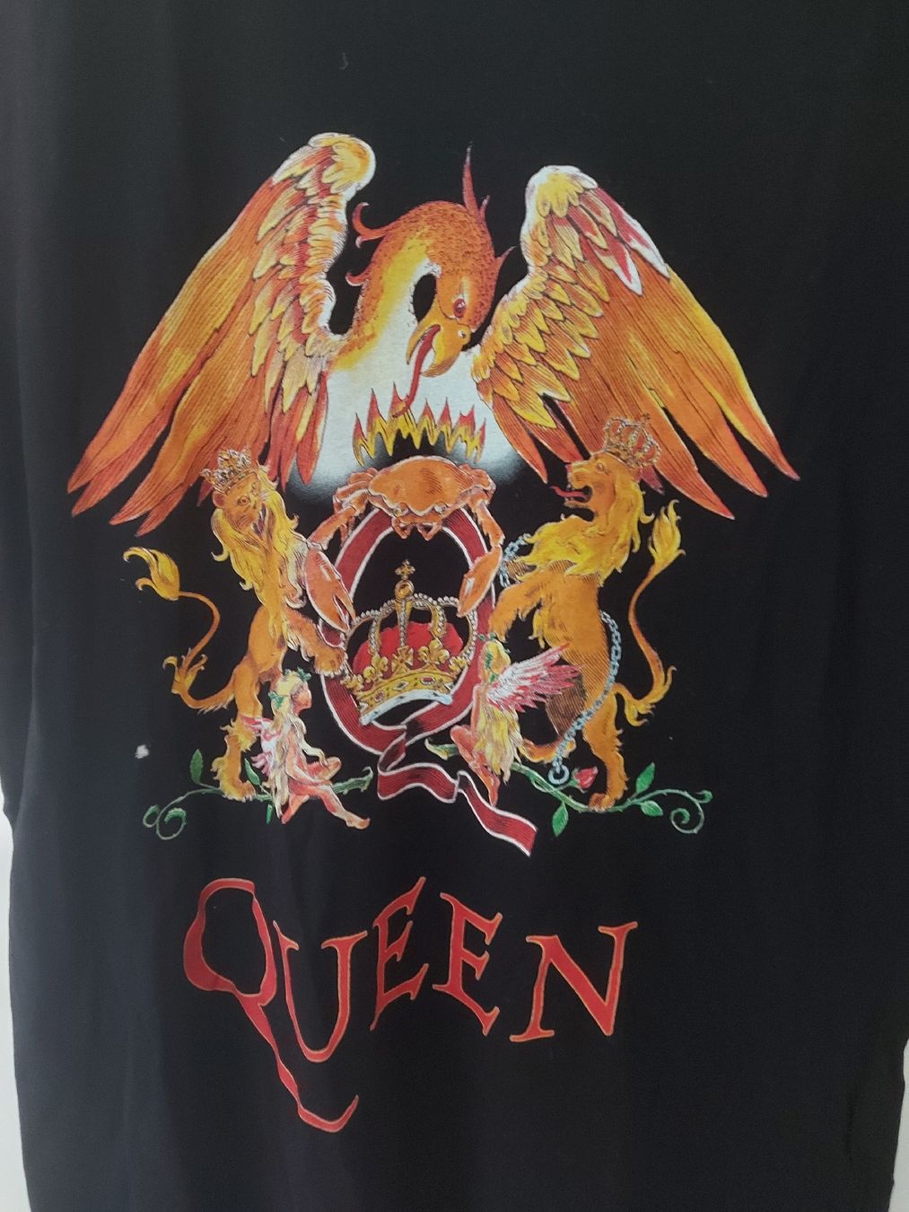 T-Shirts: T-shirt Queen noir – Neu (gemäss Beschreibung) aus Le Mont-Pèlerin von jux_x96b 2