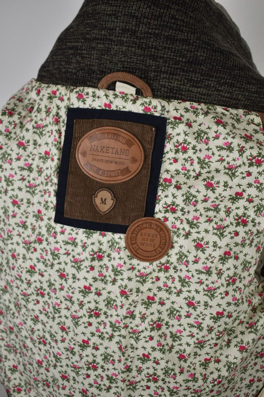 Naketano Jacken: Naketano Jacke Gr.M – Gebraucht aus Nürensdorf von 2ND_STORY 8