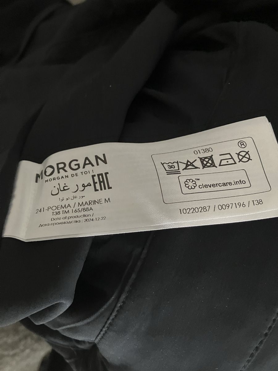Morgan Tute: Jumpsuit Morgan dunkelblau, Grösse 38 – Usato da Bern venduto da and_d5mk 5