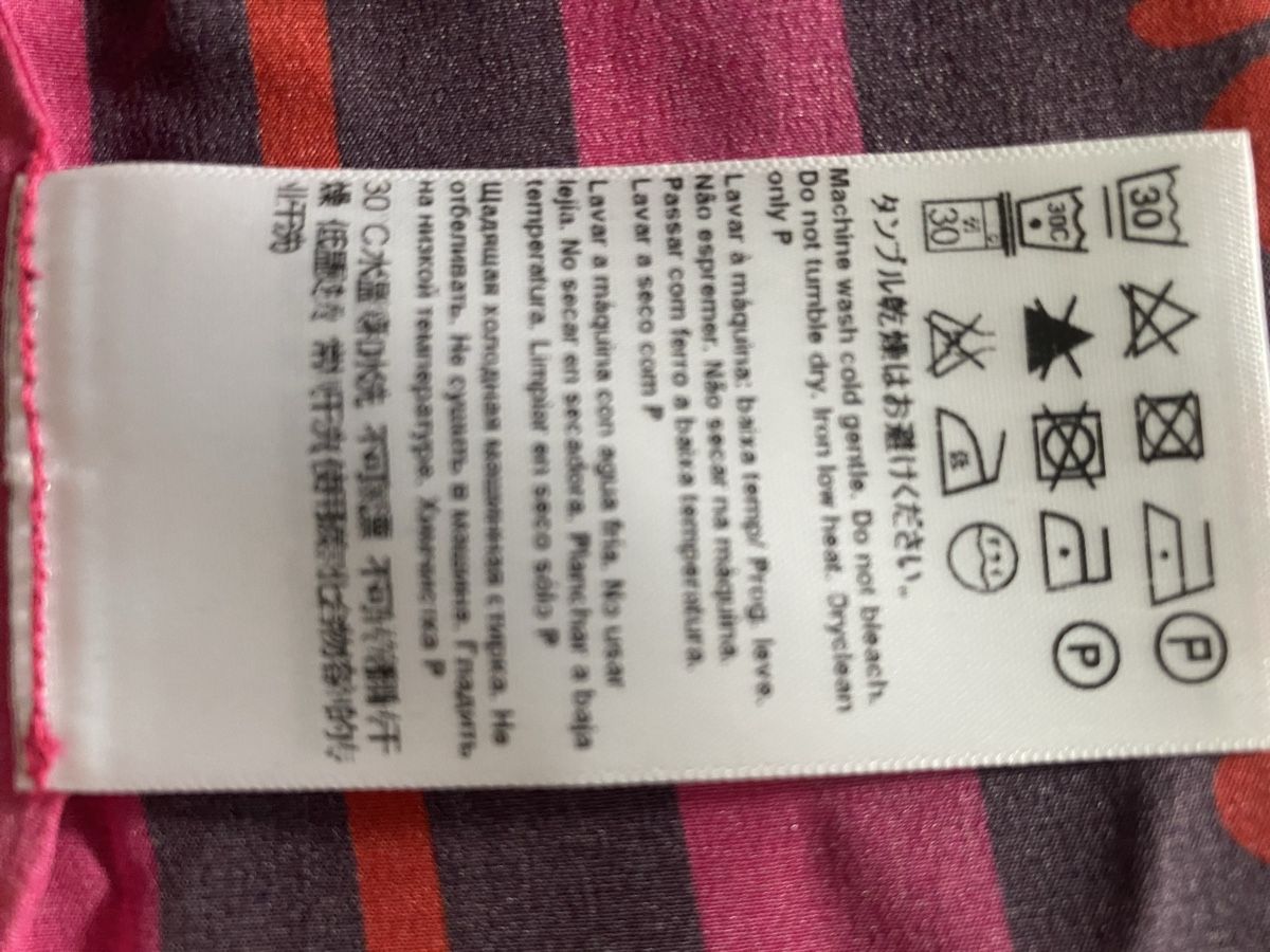 Escada Blusen: Escada Seidenbluse, Gr. 34, pink/rot/schwarz – Gebraucht aus Grabs von blueye57 4