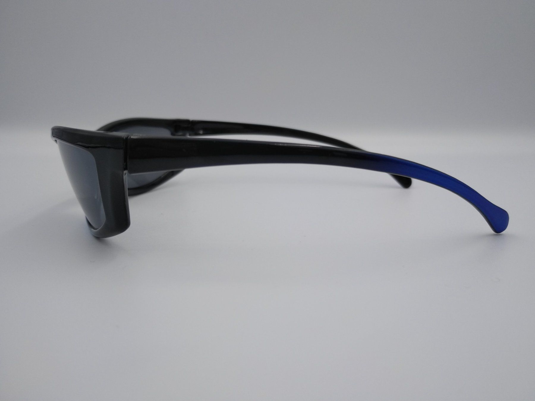 Occhiali & Lenti: Sonnenbrille Kinder – Nuovo (secondo la descrizione) da Bäch SZ venduto da Swissy46 2