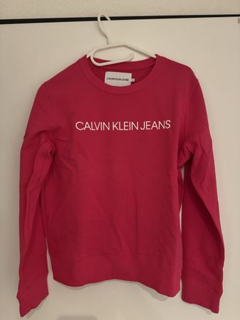 Calvin Klein sweatshirt size S