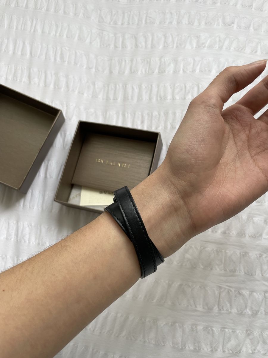 Bulgari Bracciali & Braccialetti: Bracelet en cuir Serpenti – Nuovo e nell'imballaggio originale da Hauterive NE venduto da Liianna___ 1
