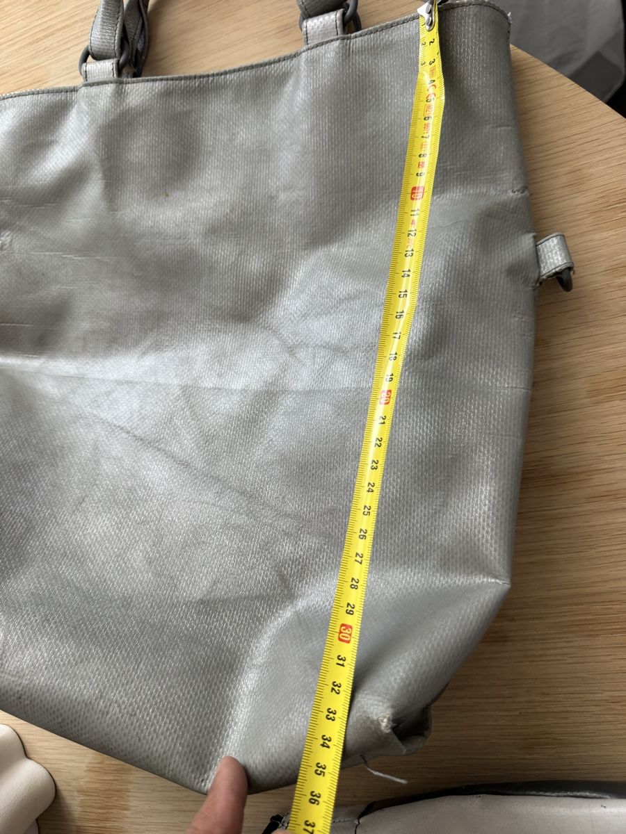 Freitag Sacs: Sacoche Freitag gris usage normal – D'occasion à Brügg BE par haj_9zhk 7
