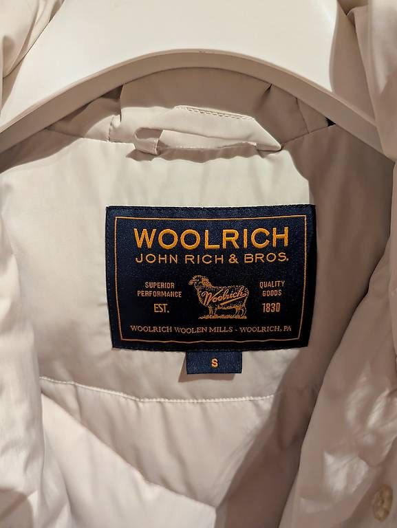 Cappotti: Woolrich Parka Weiss Neuwertig S – Usato da Zürich venduto da lin_6dtc 3