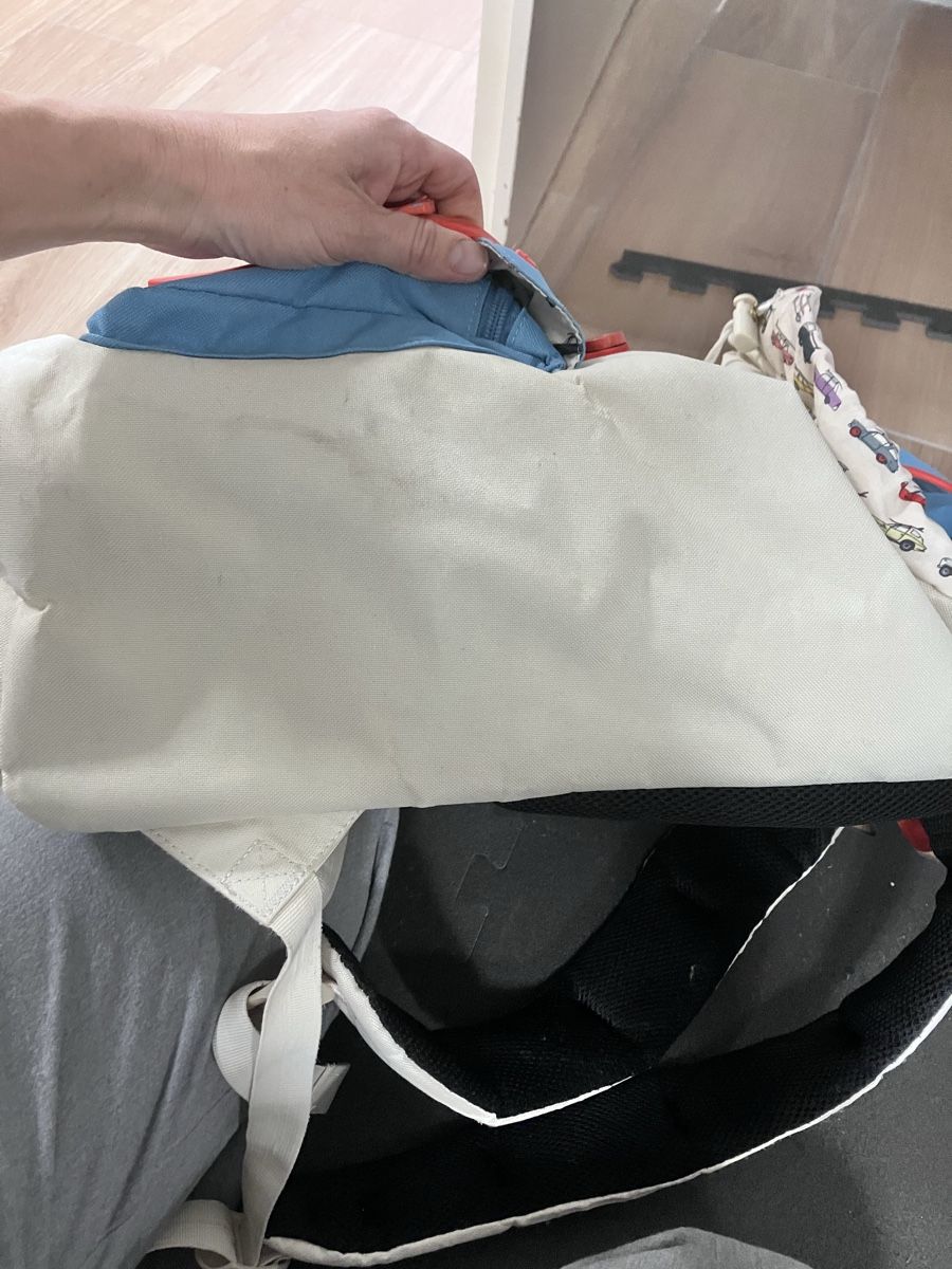 Rucksäcke: Herschel Rucksack gebraucht Auto Motiv – Gebraucht aus Winterthur von CocoTheCat 7
