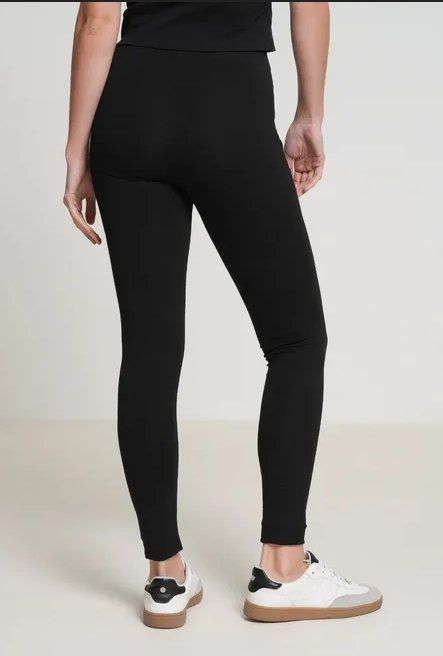 Zebra Leggings: Zebra Basic Leggings cotton Gr. S mit M angeschrieben – Usato da Wangen b. Olten venduto da EmilythestrangeX 1