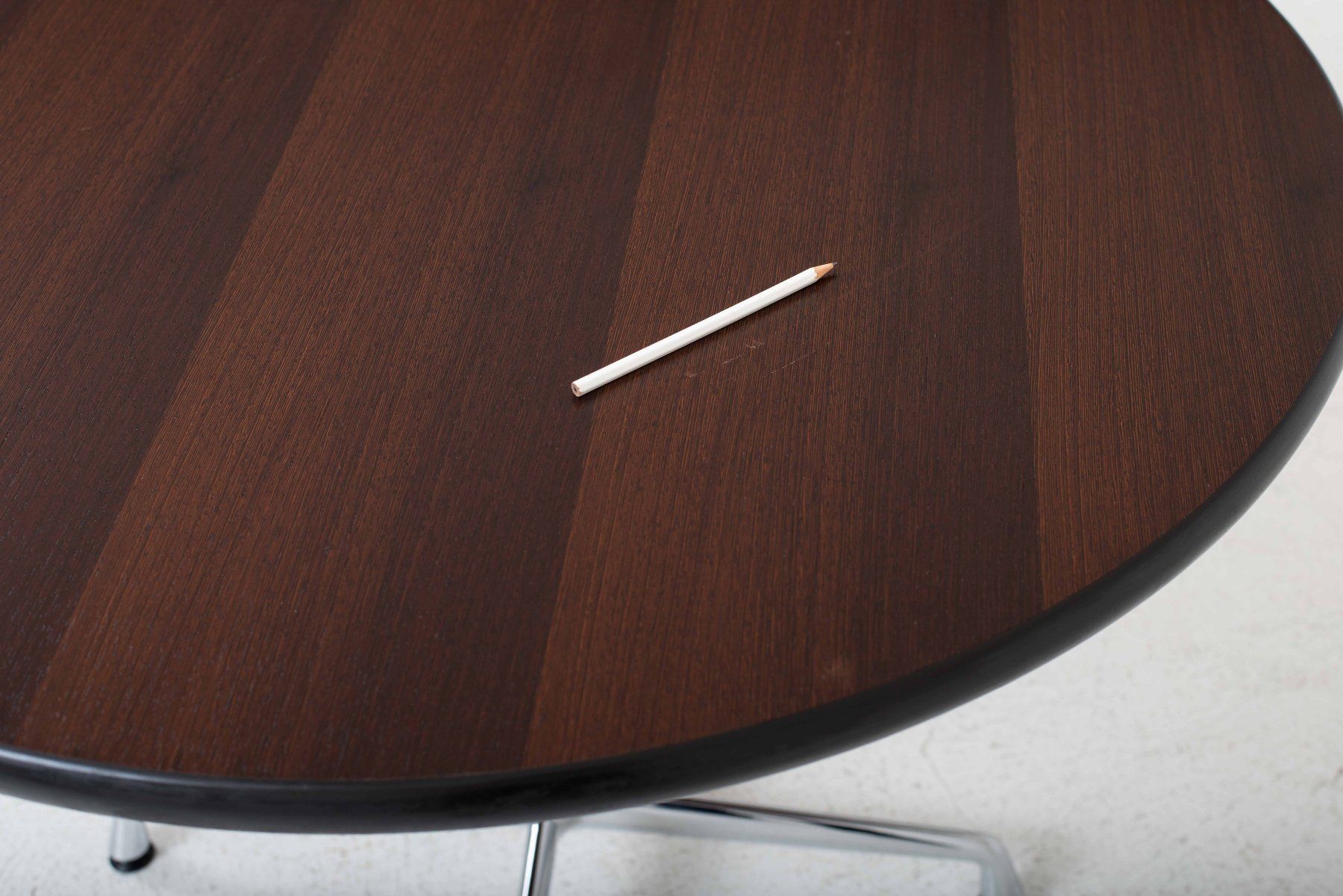 Vitra Tische: Vitra Contract Table von Charles & Ray Eames in Wenge – Gebraucht aus Zürich von STUZH38 5