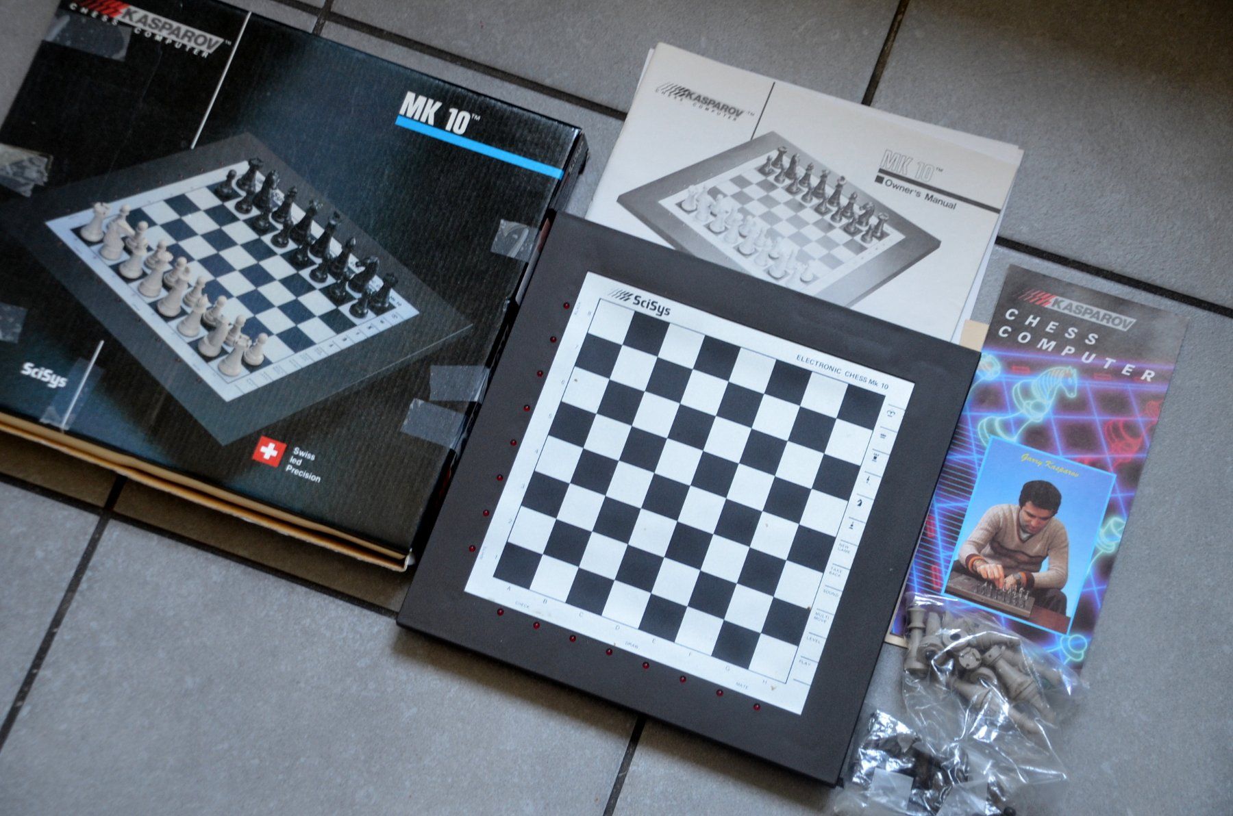 Spiele: Kasparov MK10 Elektronisches Schach / Échecs électroniques – Gebraucht aus Collonges von arashee 1