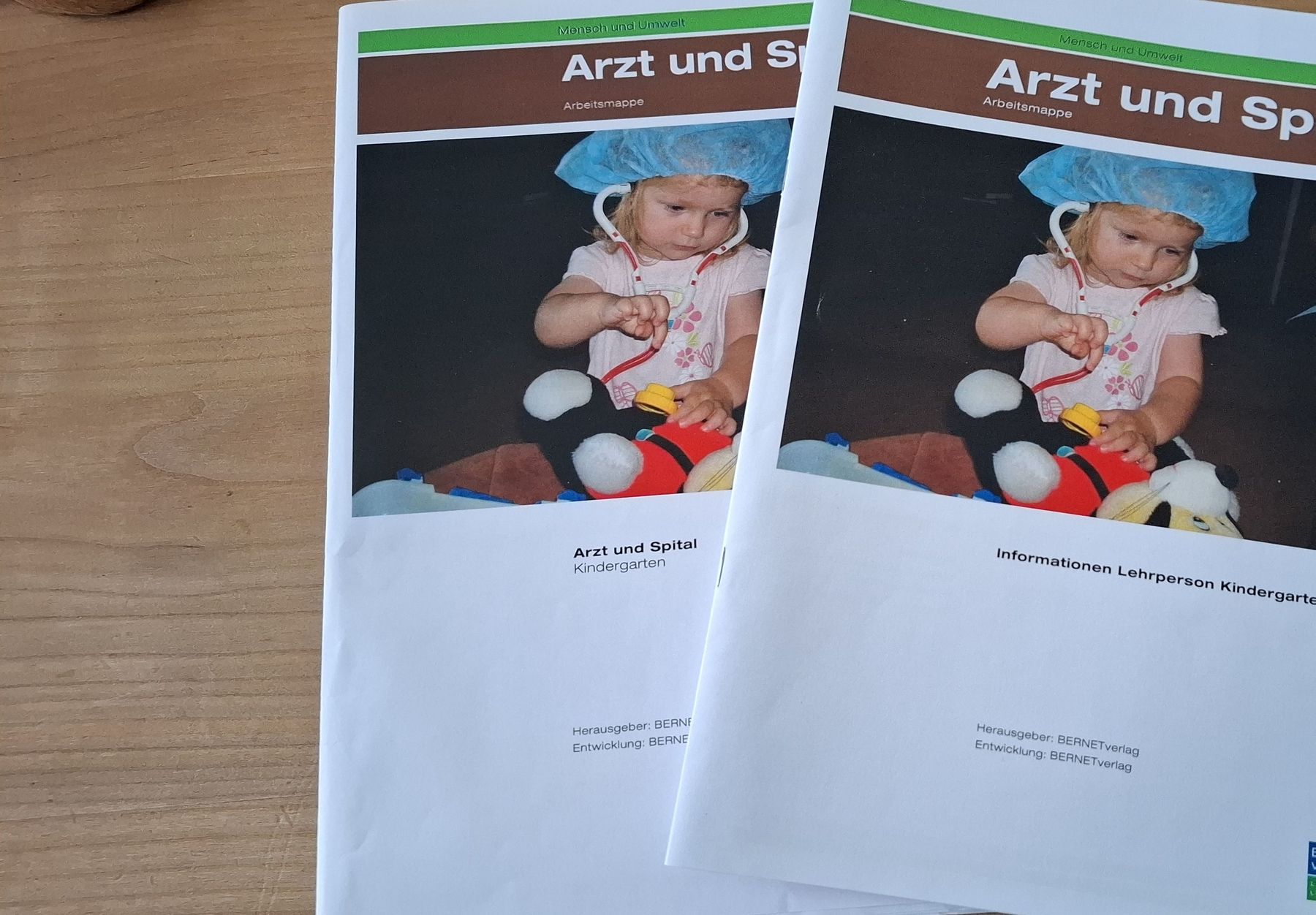 Riviste & Magazine: Arzt und Spital Kindergarten Arbeitsmappen – Usato da Kaisten venduto da mesca11 1
