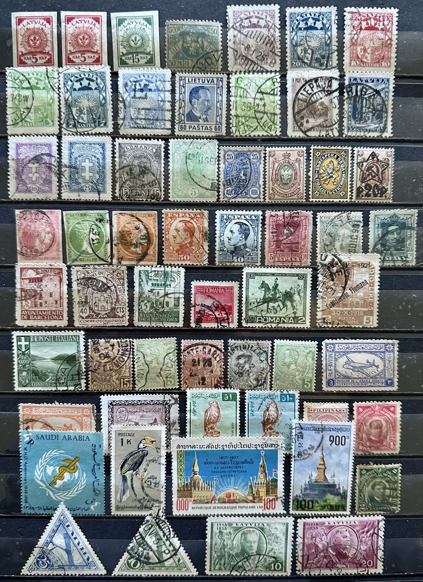 Tous les timbres: Briefmarken  – D'occasion à Duebendorf par Fczfanrobi