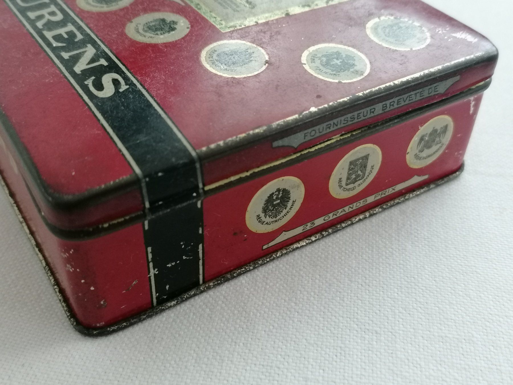 Barattoli: Zigaretten Blechdose Antik -  Ed. Laurens – Usato da Basel venduto da vintagecollector 2