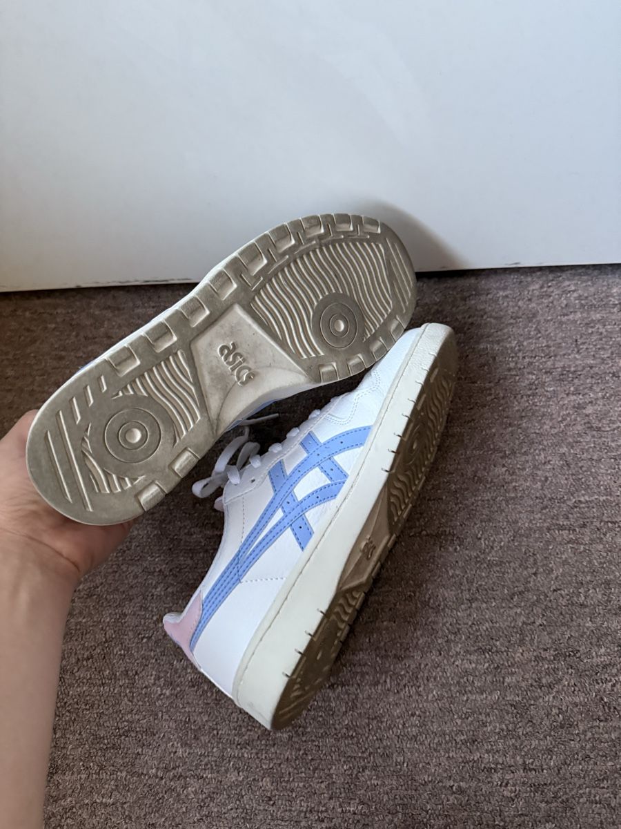 Asics Chaussures femmes: Asics Schuhe – Neuf (Voir description) à Zürich par Dalia.ababssa 4