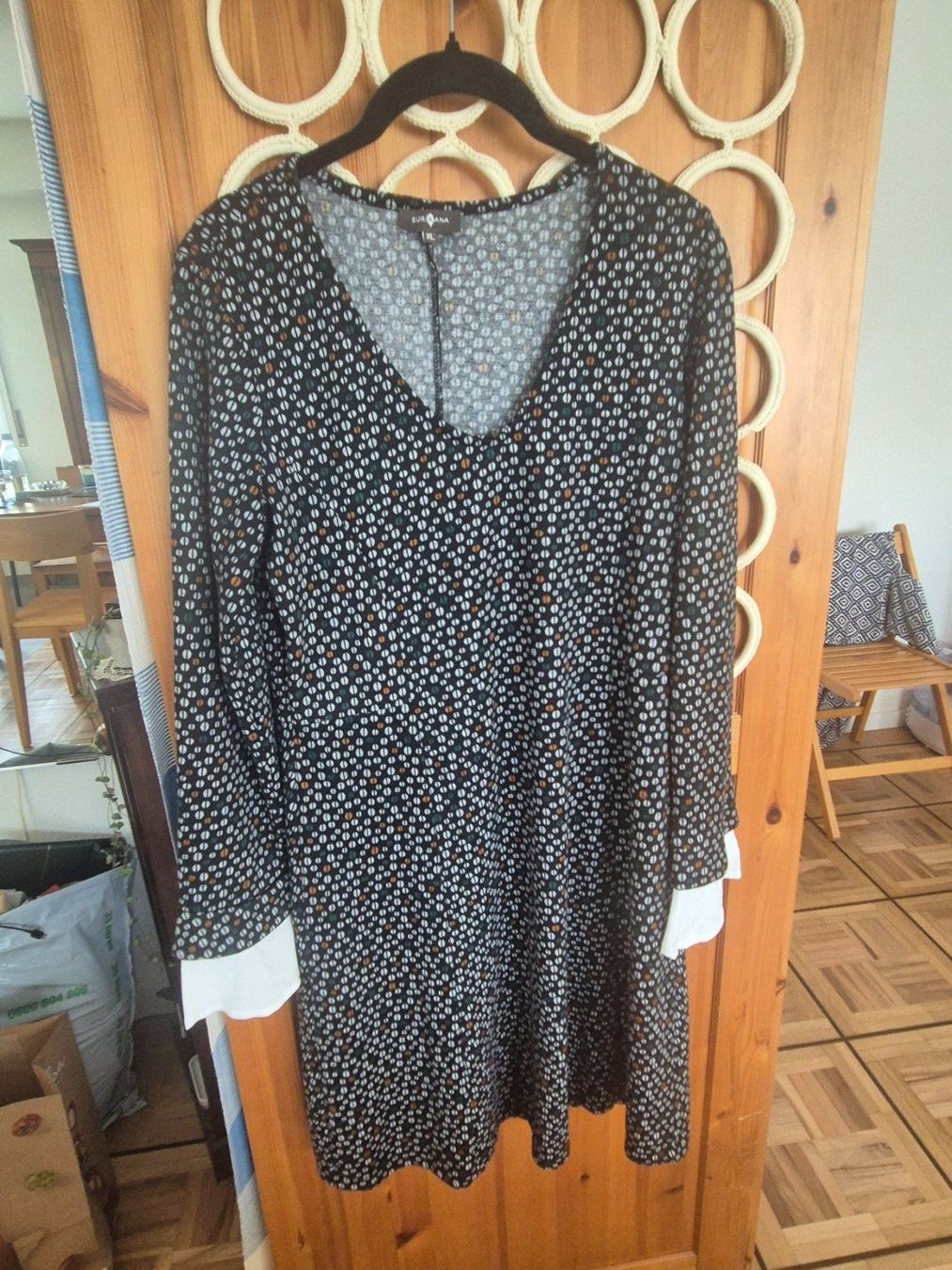 Robes: Robe – D'occasion à Lausanne par lugia1998