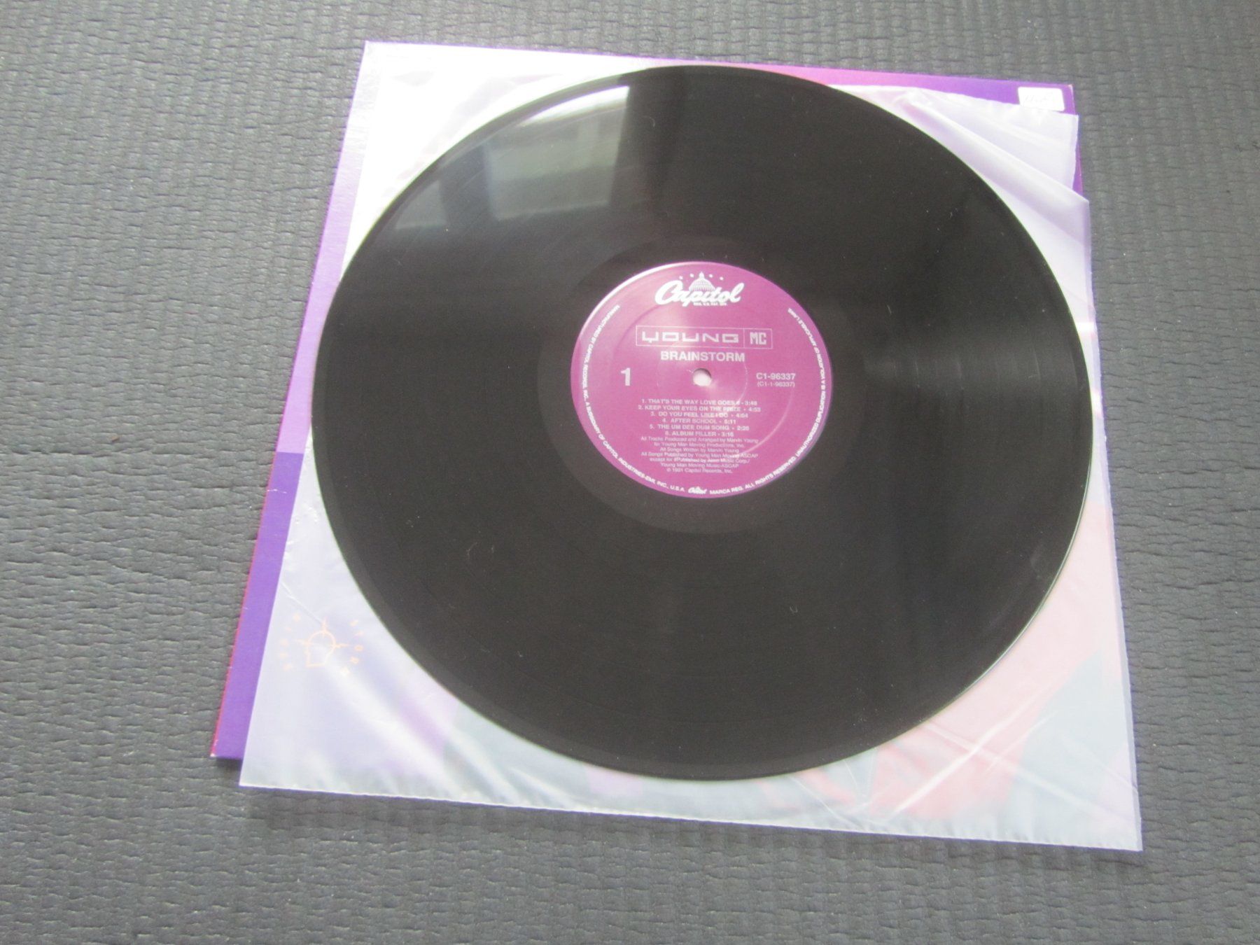 Dischi in vinile: Young MC - Brainstorm LP, Top Zustand, 1989 Release! – Usato da Seengen venduto da mikelele 1