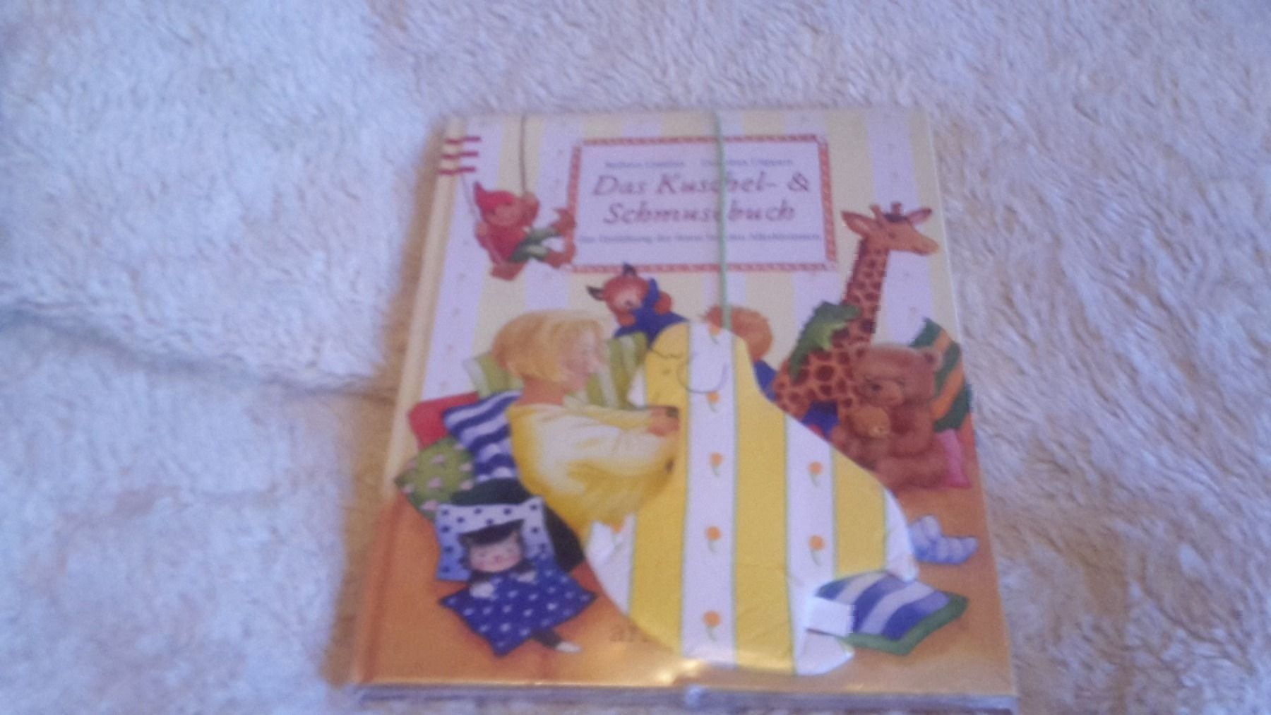 Libri: Das Kuschel und Schmusebuch – Nuovo e nell'imballaggio originale da Schwarzenburg venduto da Flamingo07