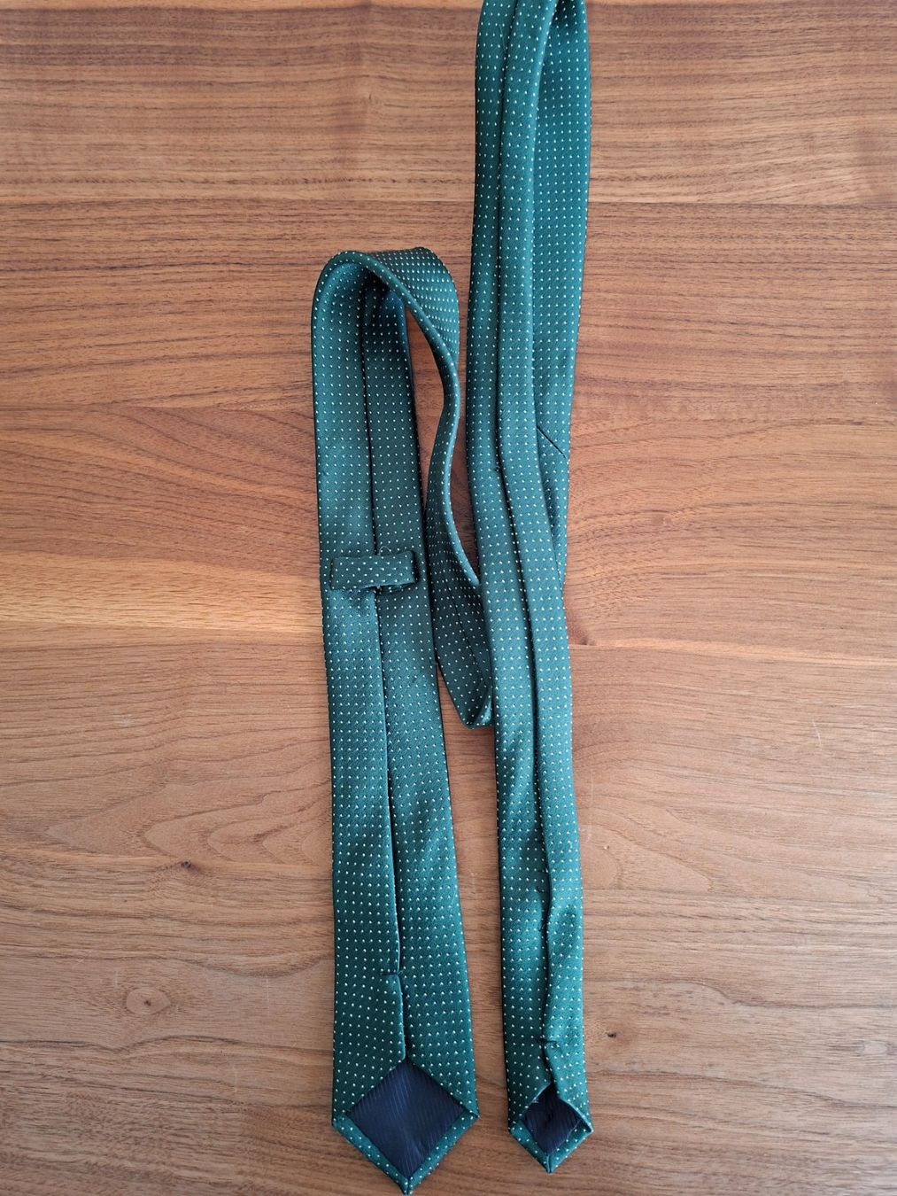 Cravatte: Elegante Herren-Krawatte - grün – Usato da Walenstadt venduto da Tschuebae 1