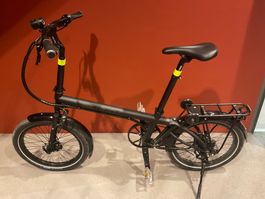2 STÜCK FALTRÄDER VON BERNDS SCHWARZ