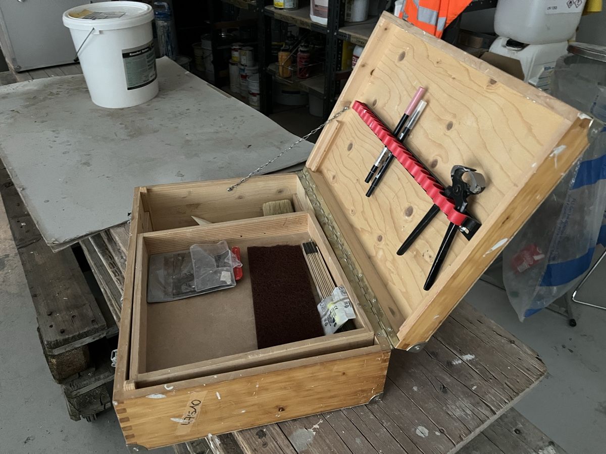 Transportkisten: Werkzeug 🧰 Kiste Maler – Gebraucht aus Bettlach von Esbe62 3