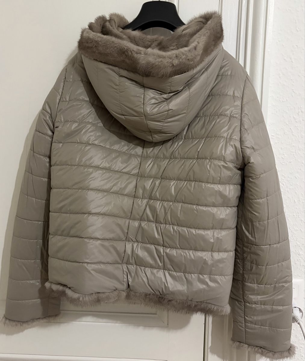 Manteaux: Veste en fourrure réversible  – D'occasion à Genève par AlBE909 3