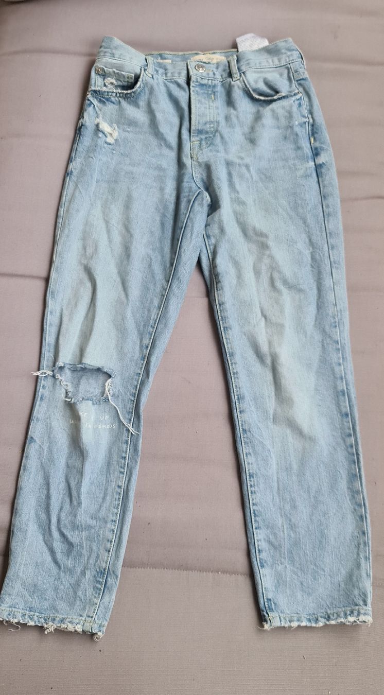Zara Jeans: jeans boyfriend en coton taille 34 – Gebraucht aus Genève von Saleena