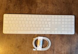 NEUF! Apple Magic Keyboard Touch ID CH USB - C