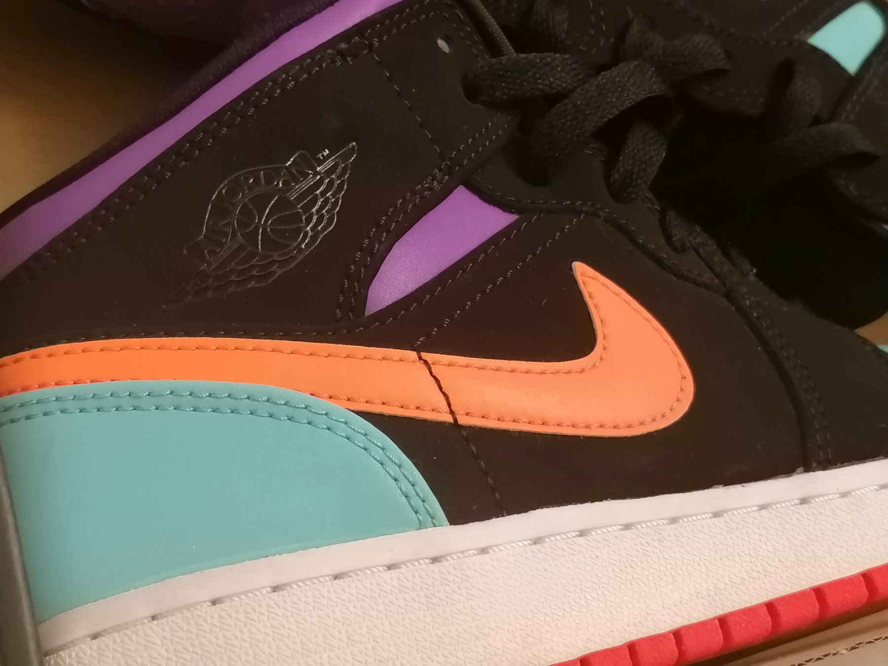 Scarpe da uomo: Nike Air Jordan 1 MID Gr.38 Multicolor – Usato da Basel venduto da vintagecollector 8