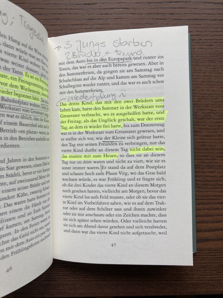 Bücher: Der Schatten über dem Dorf – Gebraucht aus Basel von mer_yx9k 2