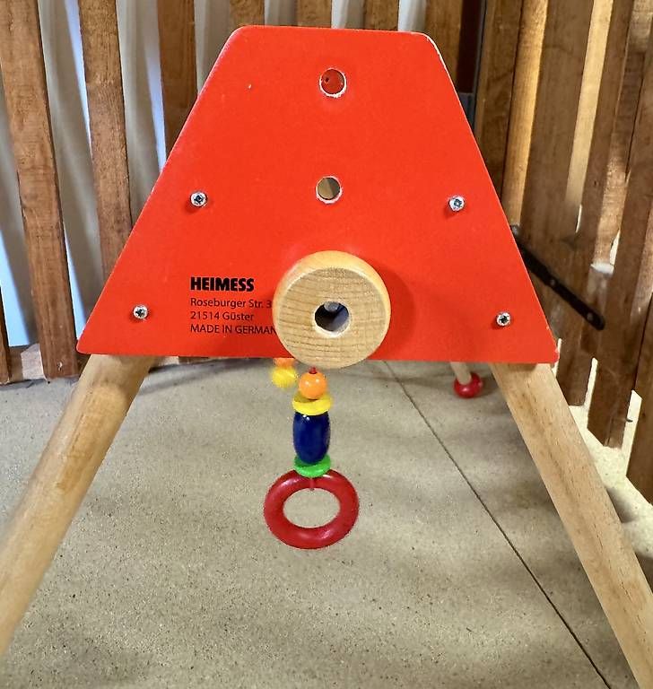 Jouets: Spielbogen aus Holz – D'occasion à Winterthur par celinecitrone 1