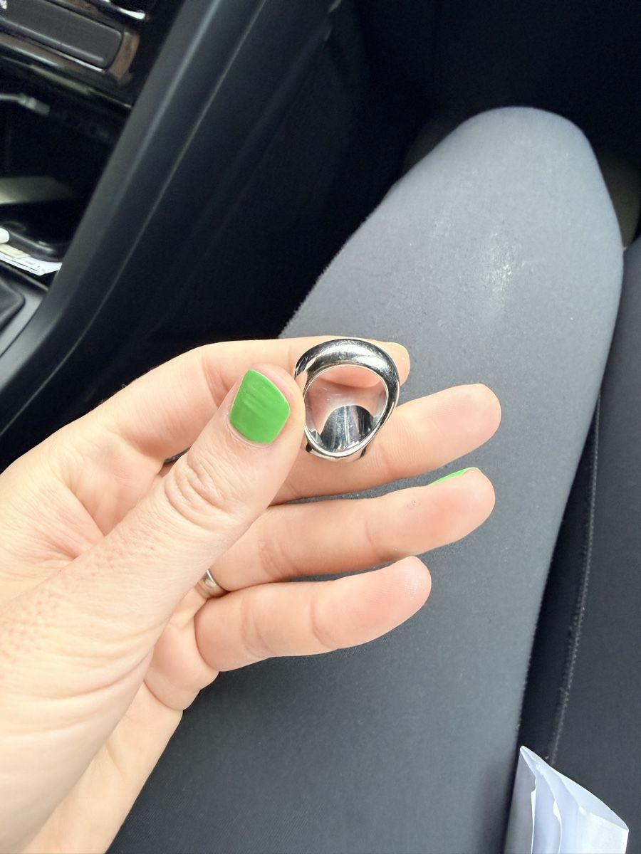 Bagues: Roter Statement Ring, neuwertig, Grösse 17 mm – D'occasion à Dotzigen par White_Warrior 2