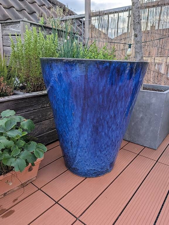 Vasi per fiori: Grosser blauer Keramik Topf – Usato da Zürich venduto da Dude75 1