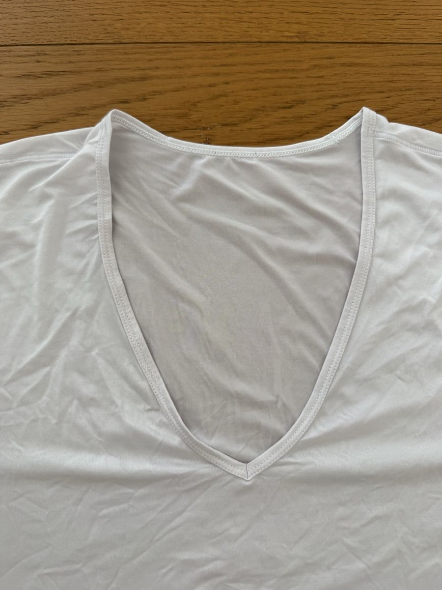 Uniqlo T-shirt: Uniqlo Basic Herren T-Shirt Gr. L – Usato da Rubigen venduto da dor_kb9s 1
