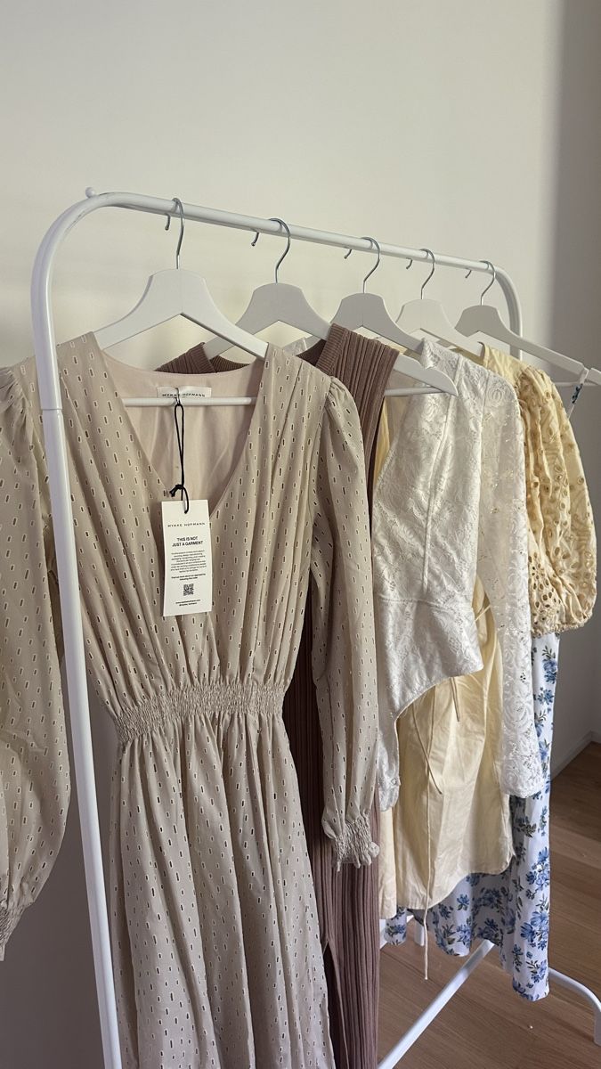 H&M Lotti di vestiti: Kleiderpaket Sommer Grösse M – Nuovo (secondo la descrizione) da Meggen venduto da Carina5555 1