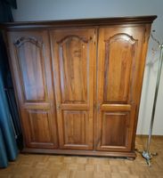 Kleiderschrank massiv Holz